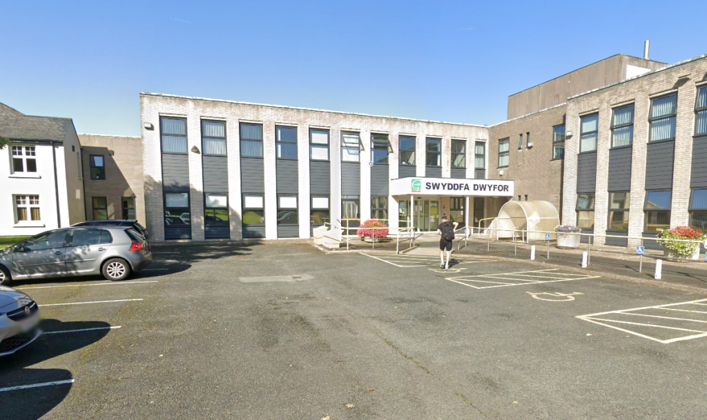 Pwllheli Registry Office Photo