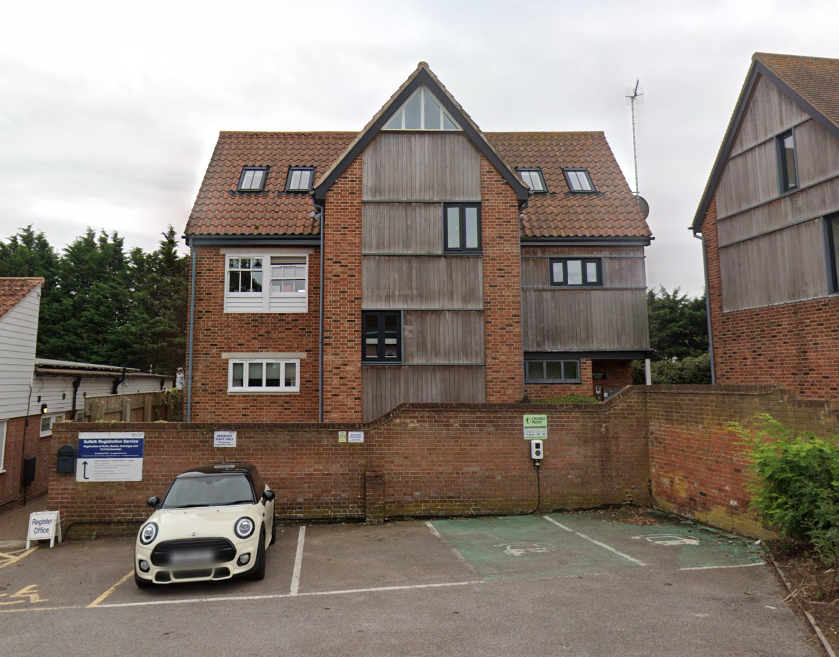 Woodbridge Registry Office Photo